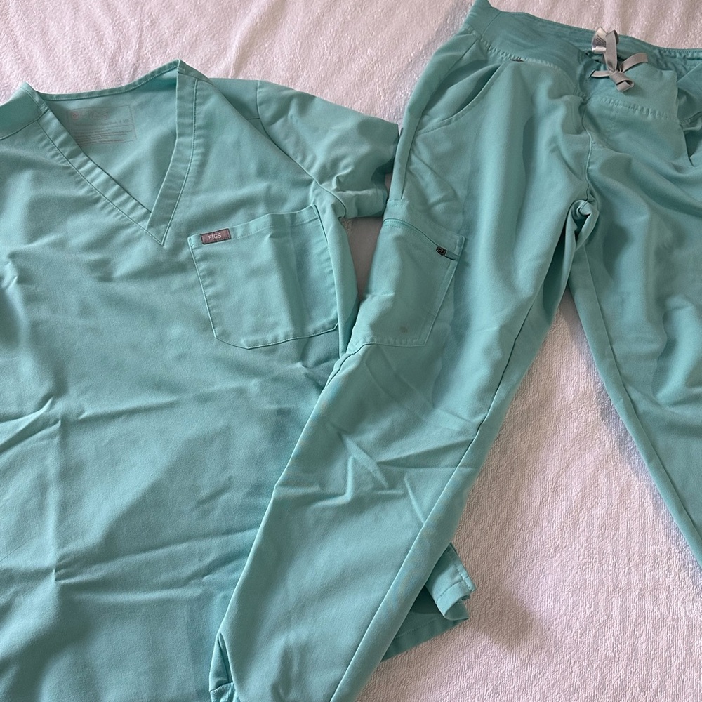 Figs light blue scrub set XS/P